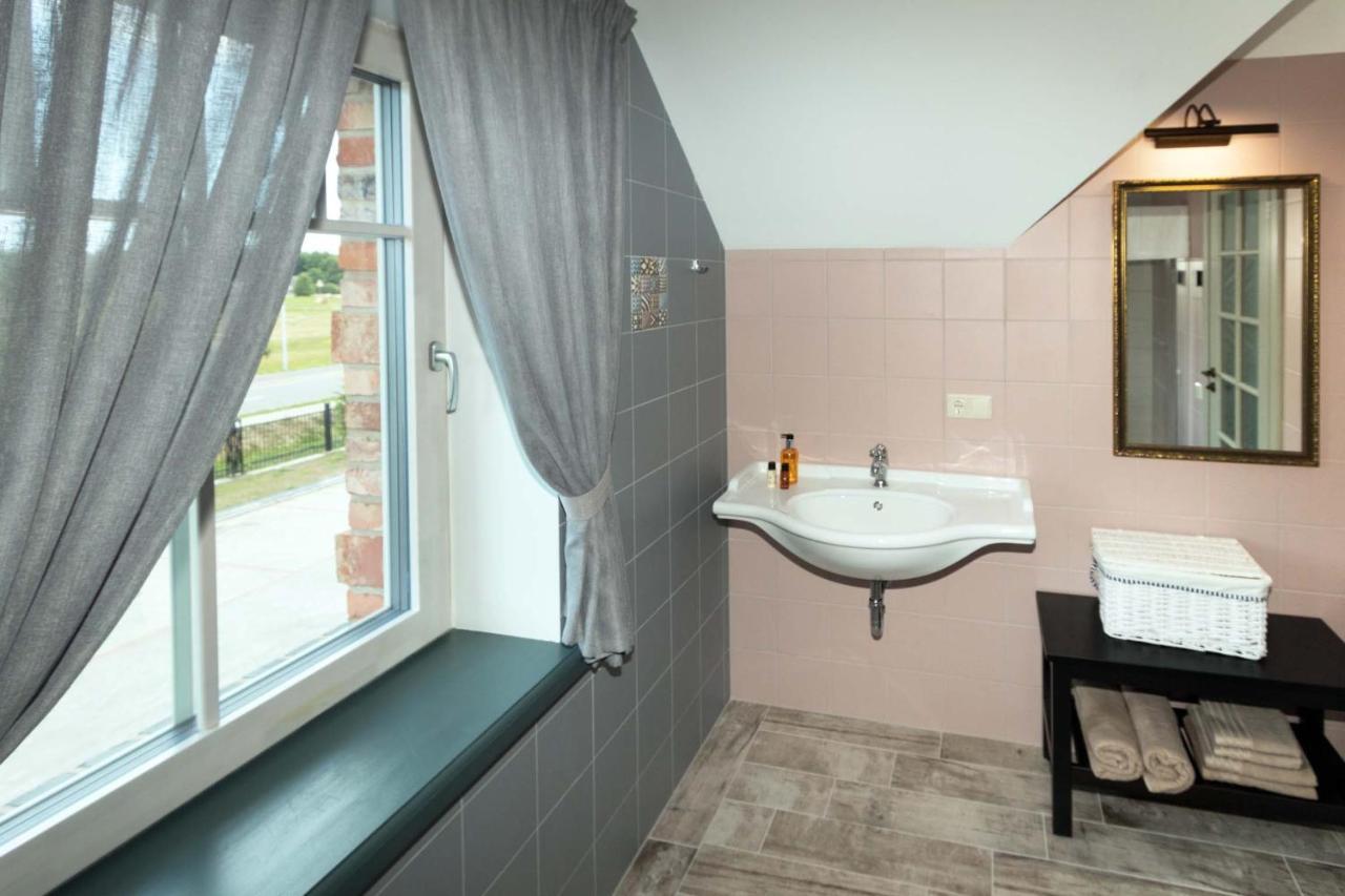 Melnmuize Lägenhet Karklė Exteriör bild